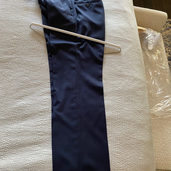 Navy Men’s suit Pronto Uomo. Worn once - dry cleaned right after - Picture 2 of 4